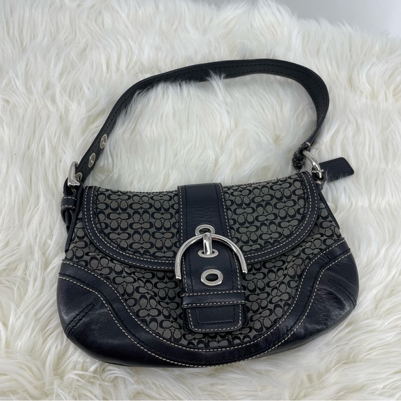 Coach Handbags - Vintage Coach Soho Signature Buckle mini small Bag F10925 Y2K